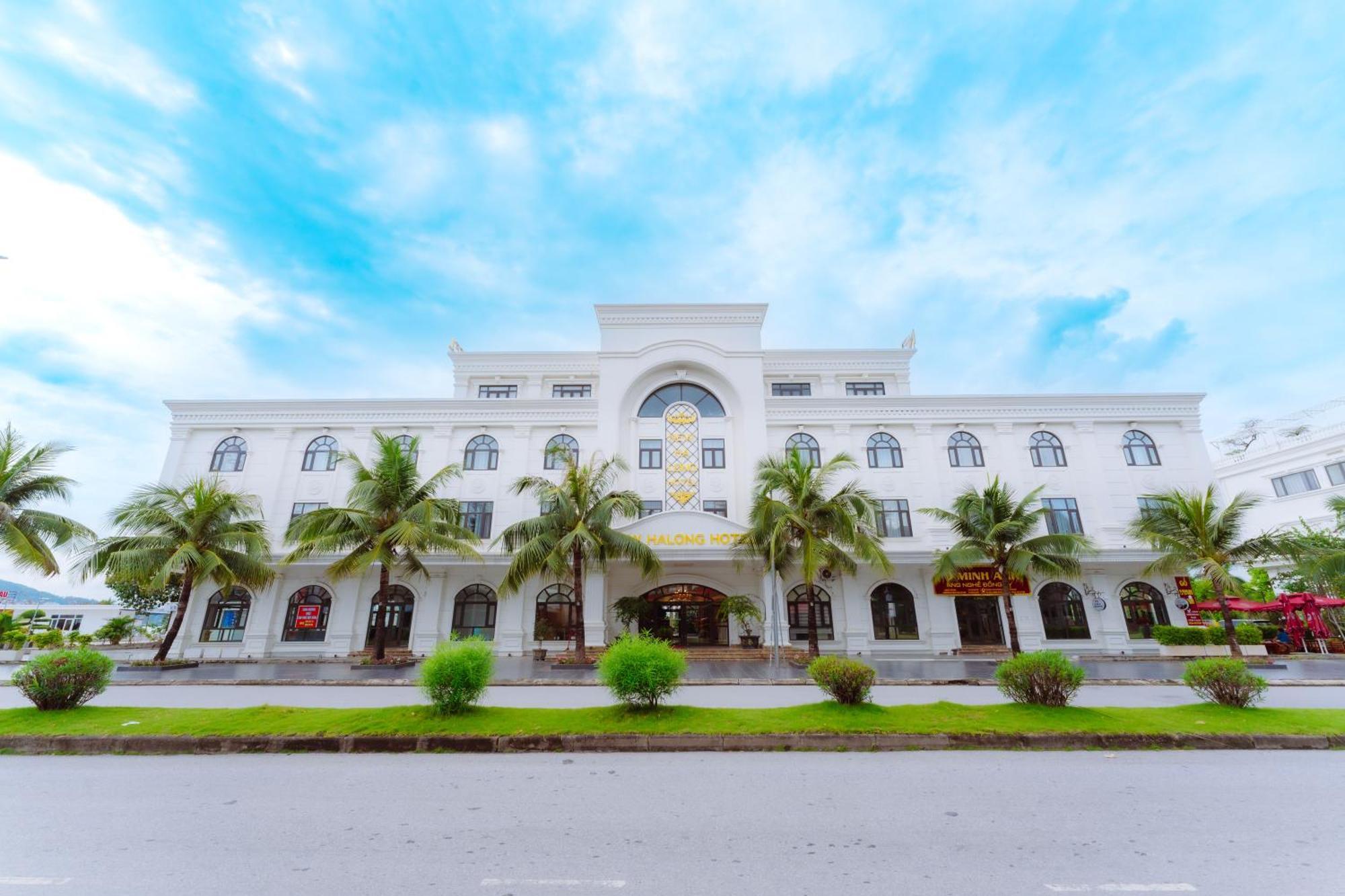 New Ha Long Hotel Buitenkant foto